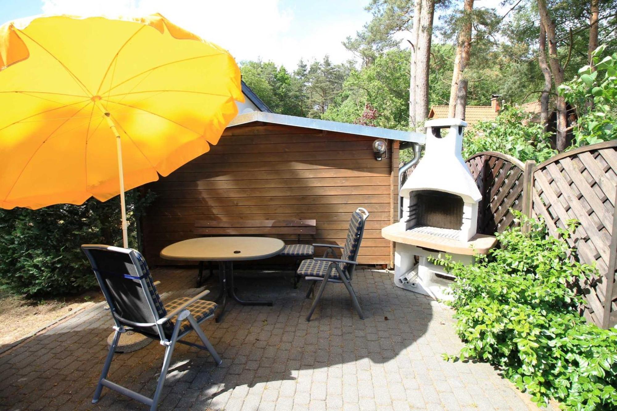 Ads-Ferienwohnungen Ca 20 Gehminuten Zum Ostseestrand Uckeritz Exterior foto
